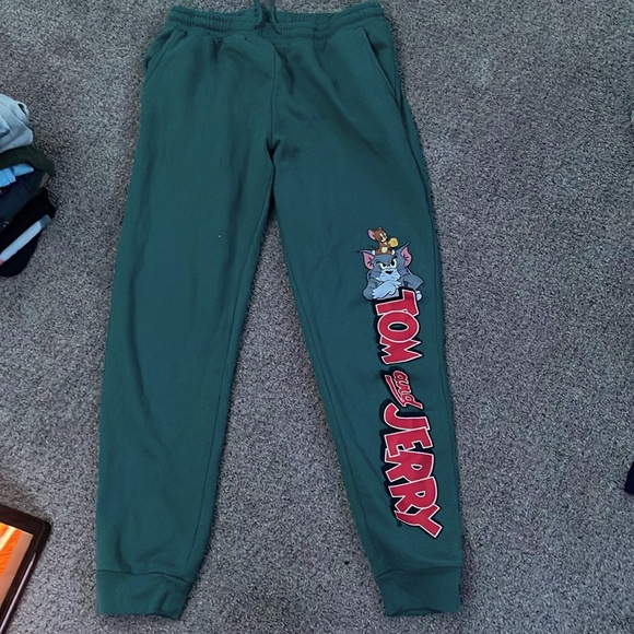 Tom and Jerry sweats - Picture 1 of 1